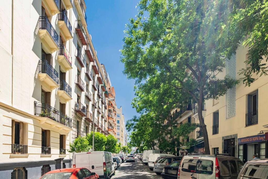 Quiet And Cosy Flat In N. Salamanca Madrid Exteriör bild